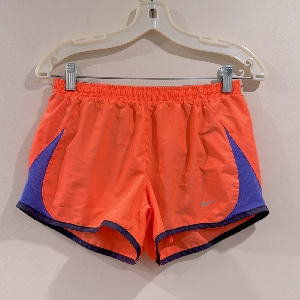 🔥Nike Women's Orange and Purple Shorts🔥